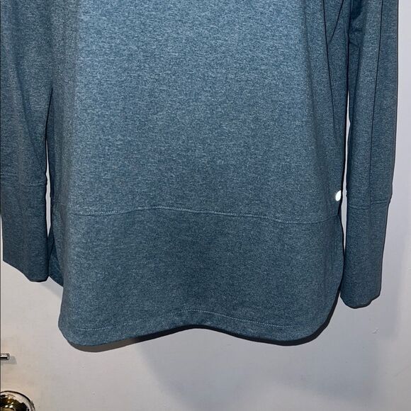 APANA Light Blue Composure Crewneck Long Sleeve Shirt-M - Picture 3 of 7